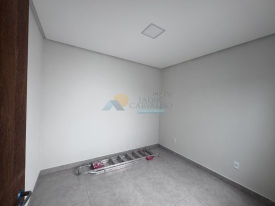 casa-venda-corrego-fundo-mg-1001316