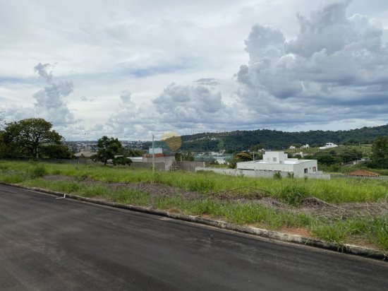 lote-venda-condominio-terra-santa-formiga-mg-279178