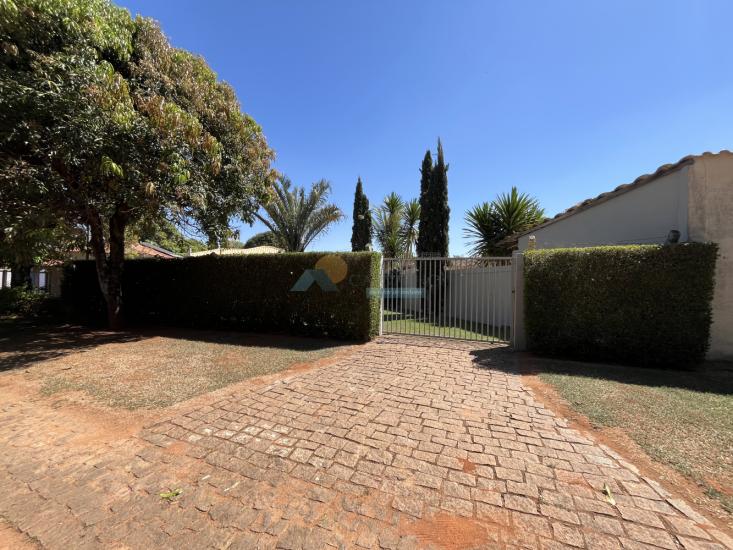 casa-venda-furnas-edentur-formiga-mg-1028135