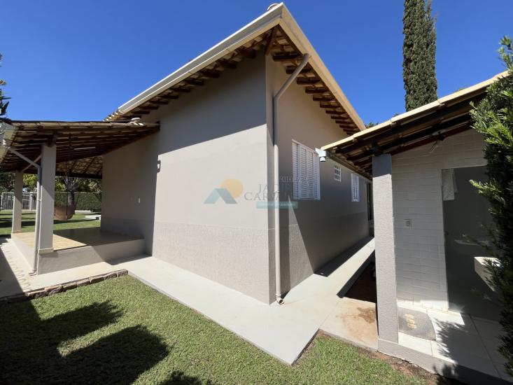 casa-venda-furnas-edentur-formiga-mg-1028155