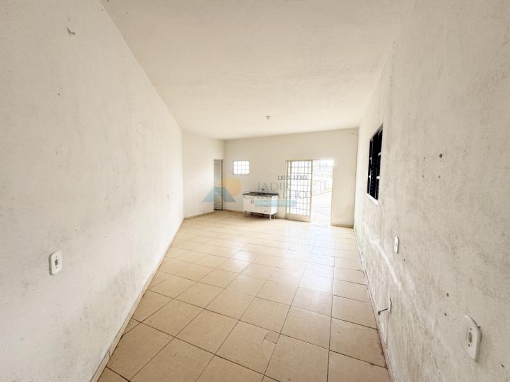 lote-venda-sao-lourenco-agua-vermelha-formiga-mg-1017373