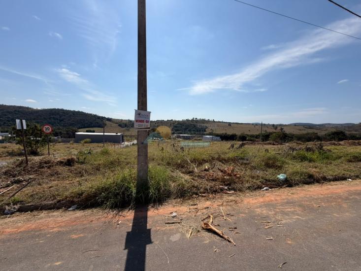 lote-venda-jardim-california-formiga-mg-1027081