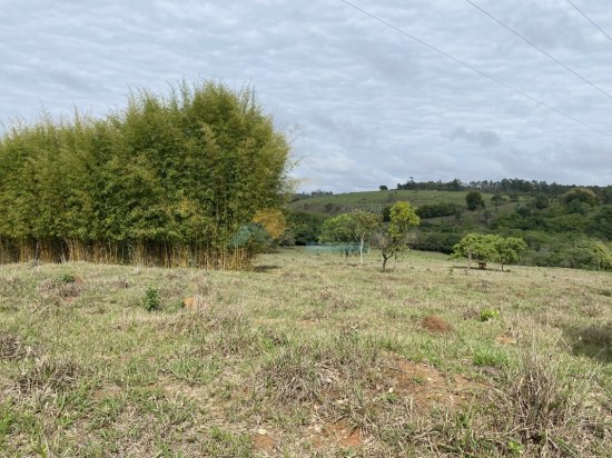 lote-venda-sitio-do-quilombo-maringa-frente-mg050-formiga-mg-410925