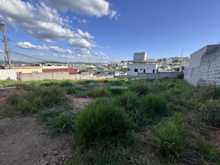 lote-venda-vila-sao-vicente-agua-vermelha-formiga-mg-1012487