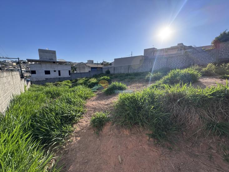 lote-venda-vila-sao-vicente-agua-vermelha-formiga-mg-1012493