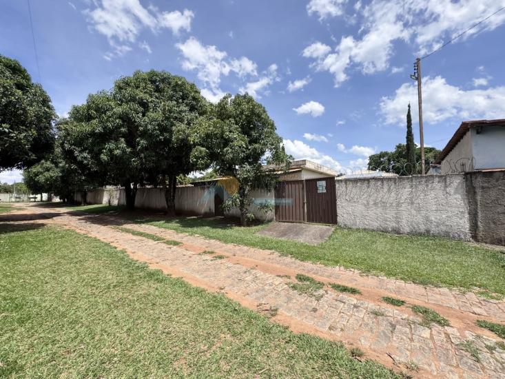 casa-venda-furnas-edentur-formiga-mg-1012815