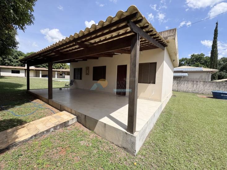 casa-venda-furnas-edentur-formiga-mg-1012835