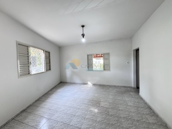 casa-venda-quinzinho-formiga-mg-1000933